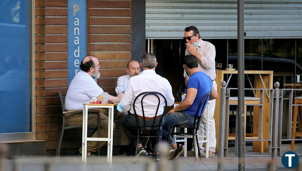 La Asociación de Hostelería cree que ahora "la vida del cliente fumador será más cómoda y la del hostelero menos problemática"