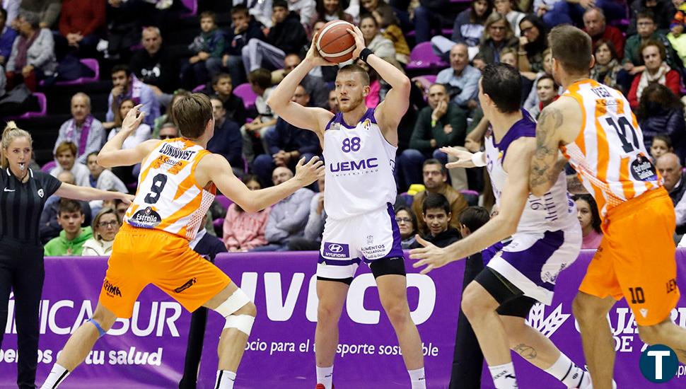 El Pucela Basket remonta a Coruña para mantener la condición de invicto en Pisuerga (73-64)