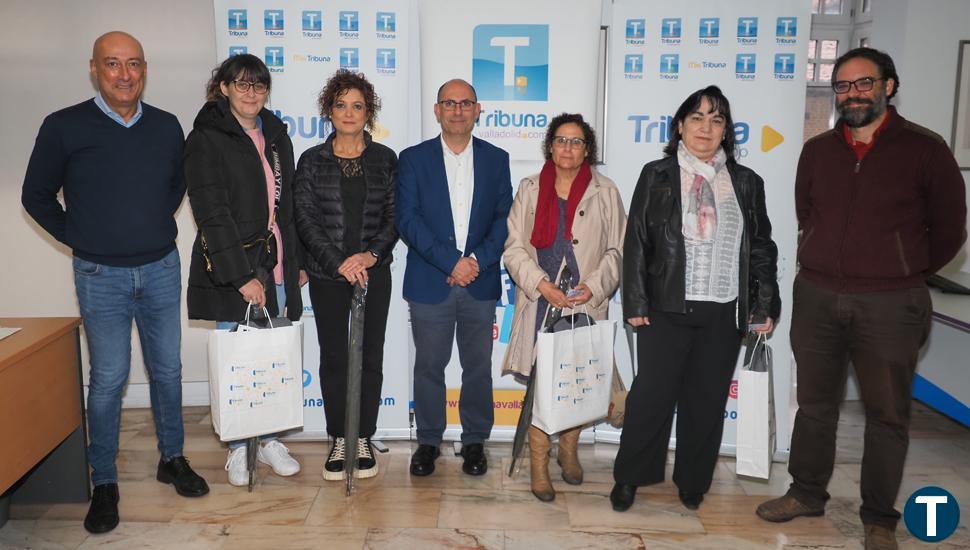 Tribuna y Auvasa entregan los bonoBuses a los ganadores del concurso