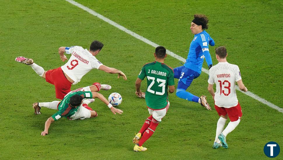 Ochoa deja a Lewandowski con la miel en los labios (0-0)