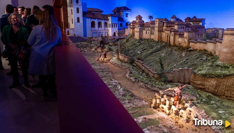 La Alhambra de Granada y los Jardines del Generalife ambientan el Belén de la diputación