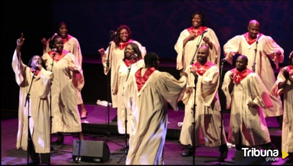 Black Heritage Choir ofrece un homenaje a Aretha Franklin, en el Miguel Delibes