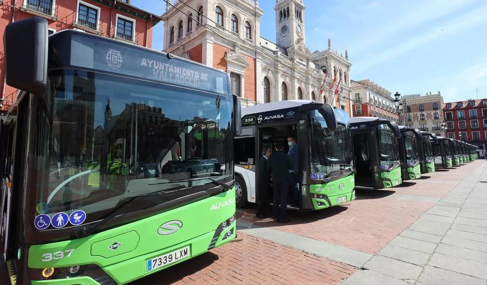 Auvasa añadirá nuevos vehículos a su flota durante 2022: 30 de gas natural comprimido y 11 eléctricos