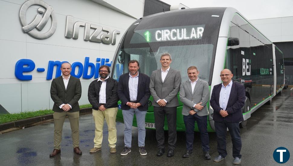 Puente ve en los futuros autobuses eléctricos de la ciudad "una revolución en materia de movilidad" 