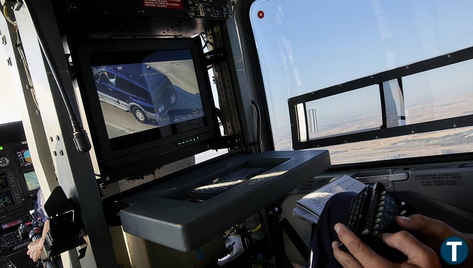 Así funciona y así multa Pegasus, el helicóptero que vigilará las carreteras de Valladolid este verano