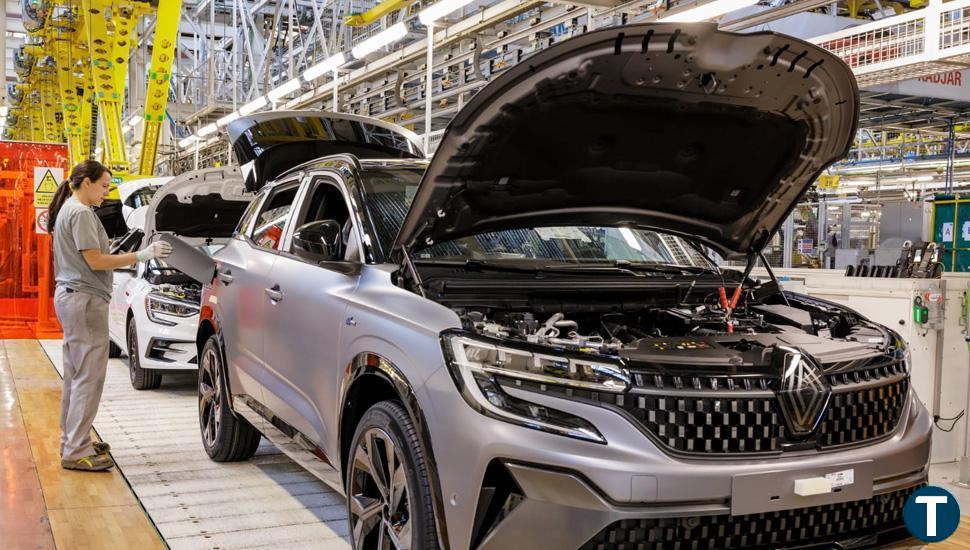 Renault Austral, "el mejor híbrido del mundo" incrementará la plantilla en 600 trabajadores en Palencia 