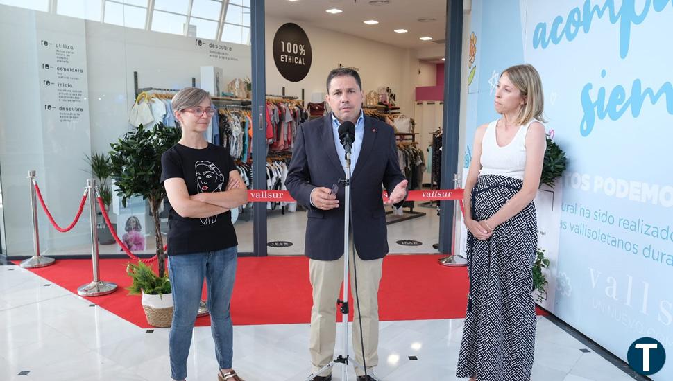 Cáritas Valladolid abre una segunda tienda de moda sostenible en Vallsur