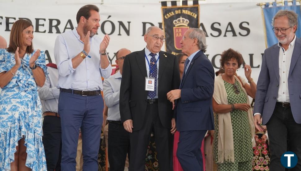 La Feria del Folklore y la Gastronomía de Valladolid pone de ejemplo el "papel de hospitalidad y de acogida" de la ciudad   