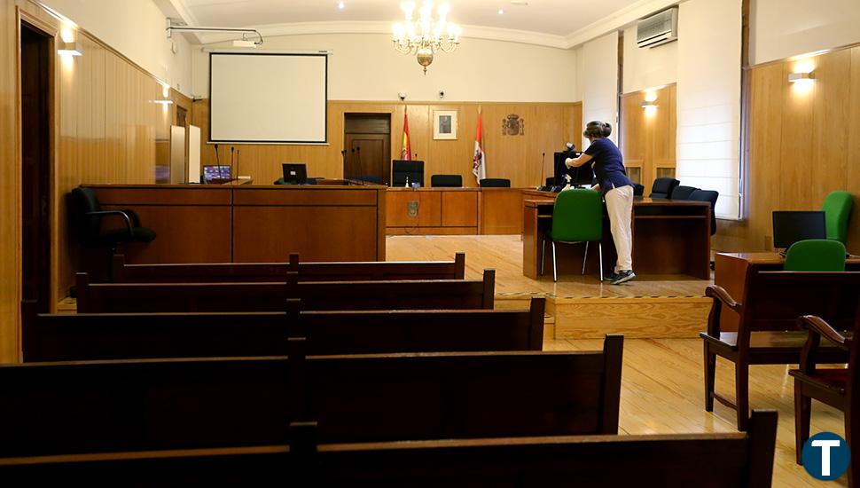 A juicio una pareja acusada de falsificar recibos por 2.800 euros para acreditar que pagaban al dueño   