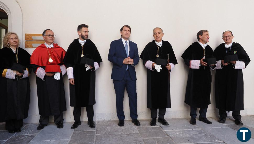 Mañueco y Antonio Largo presiden la apertura del curso académico de las Universidades de Castilla y León