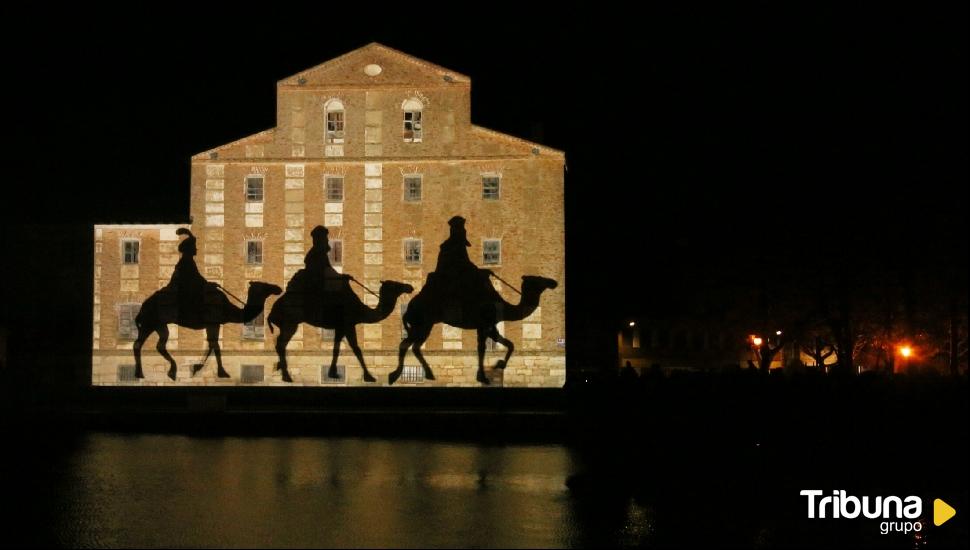 Rioseco se prepara para la tradicional llegada de los Reyes Magos en barco a través del Canal de Castilla