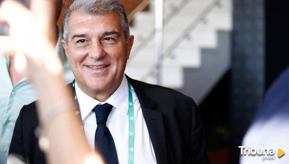 Laporta: "Mantengo relación con Messi y me gustaría que tuviera un final diferente"   