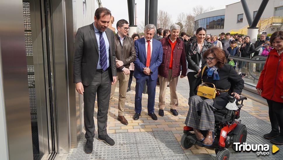 Estrenan los ascensores de Parquesol en una jornada histórica: "Se da un gran paso adelante en Valladolid"