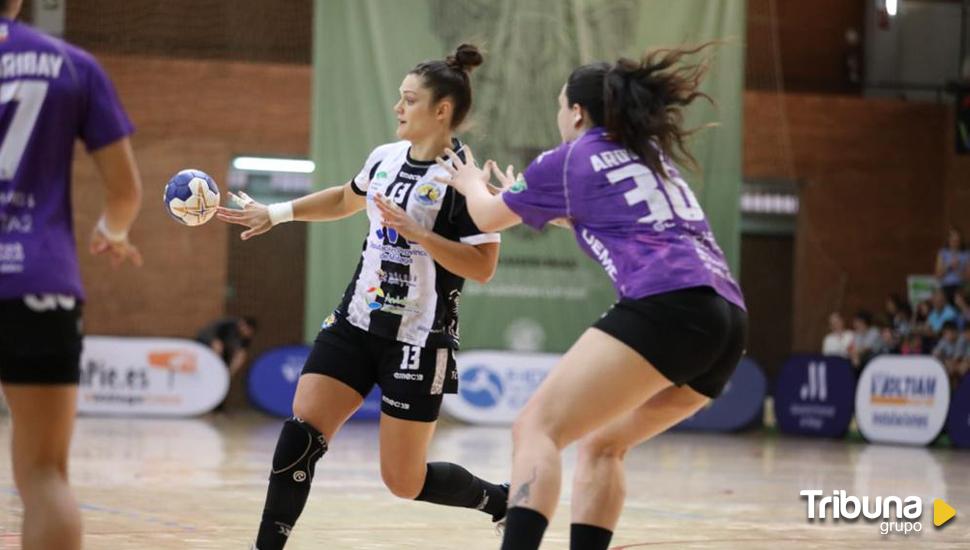 Un combativo Caja Rural Aula Valladolid se estrella con Merche Castellanos en Málaga (30-27)