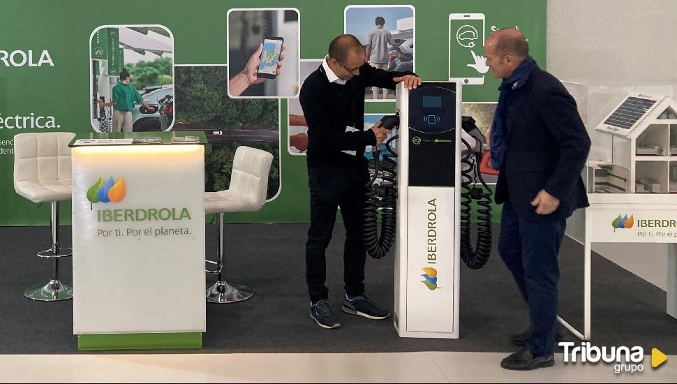 Iberdrola apuesta por la movilidad sostenible en el Salón del Automóvil Híbrido y Eléctrico de Valladolid