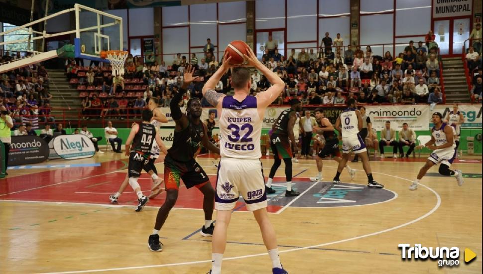 El Pucela Basket se va de Torrelavega con las manos vacías (72-71)