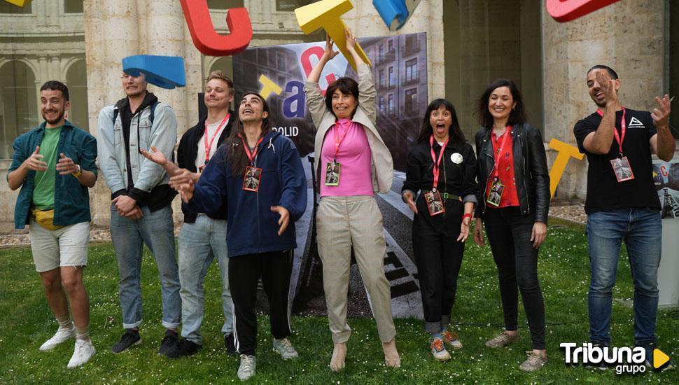 'Sylphes' debuta en el TAC con un espectáculo por el cielo de Valladolid