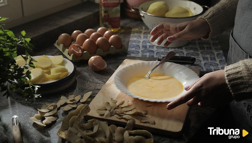 Dos afectados por botulismo en Valladolid tras comer tortilla de patata