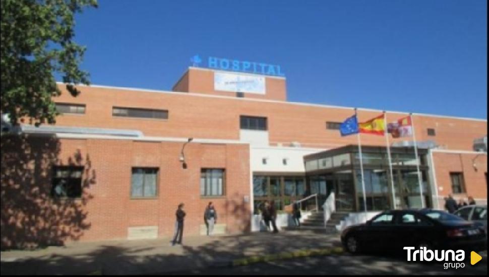 Centenares de personas inundan Medina del Campo para reivindicar el mantenimiento del Hospital