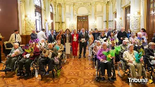 El alcalde anuncia la puesta en marcha de una Oficina del Voluntariado Social de Personas Mayores