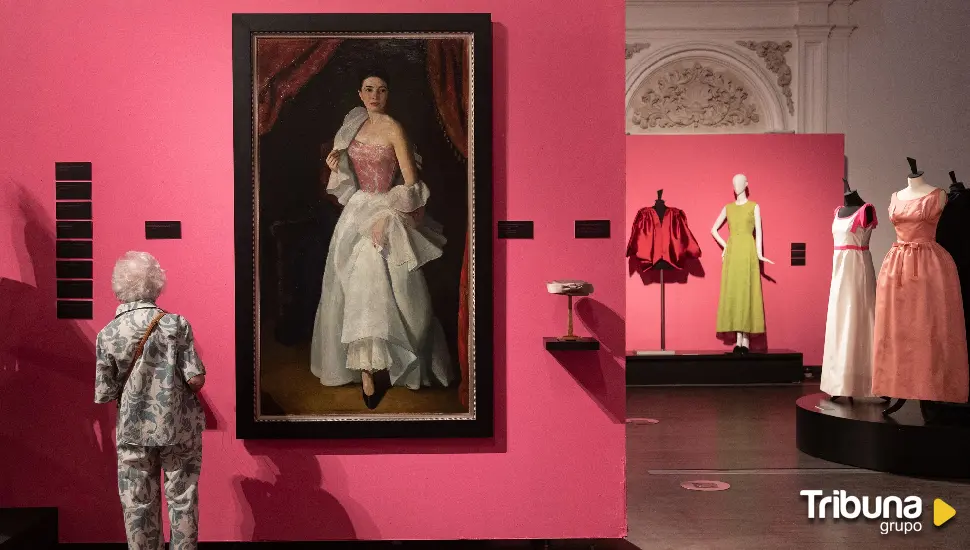 Últimos días para visitar las exposiciones 'El siglo de Balenciaga' y 'El Paso. Signo de una época'