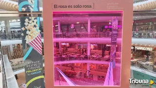 Vallsur se tiñe de color rosa por el Día Mundial contra el Cáncer de Mama