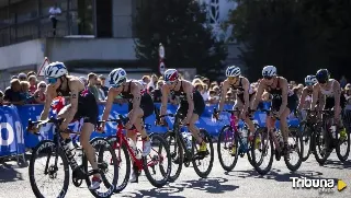 Mueren dos deportistas durante las finales mundiales de triatlón en Torremolinos