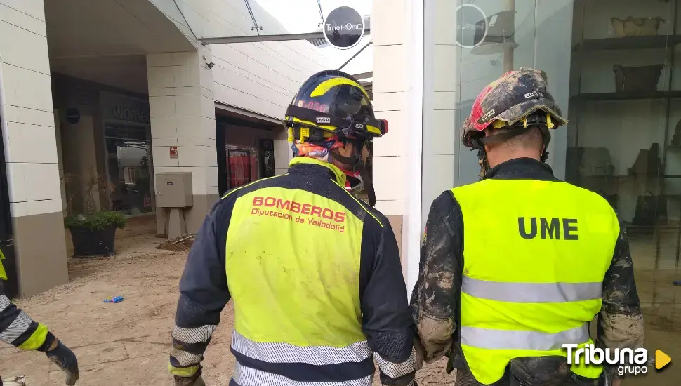 Los Bomberos de la Diputación de Valladolid vuelcan su ayuda en la localidad de Aldaia