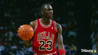 Pagan hasta 4,7 millones de dólares por una camiseta de Michael Jordan en una subasta