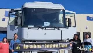 Agricultores de Valladolid, tras asistir a los afectados por la DANA: "Hay mucha desolación. La gente llora y se siente abandonada"