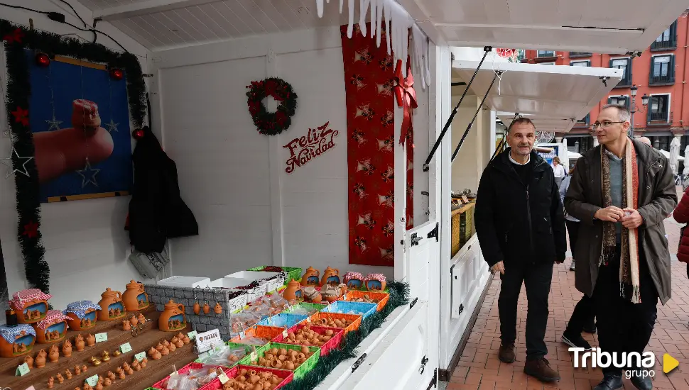 El VIII Mercado Artesanal Navideño se inaugura en la Plaza Mayor con 63 cabañas 