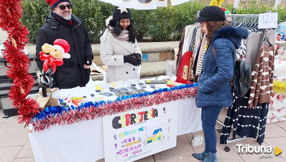 Mercado, globoflexia y música: la jornada Navideña de La Victoria