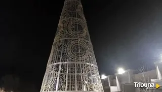 El árbol que se apagó en Navidad