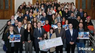 El Ayuntamiento entrega los premios del sorteo 'El Árbol de los Deseos'