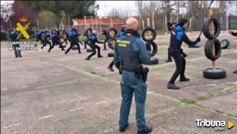 La Guardia Civil realiza unas jornadas de formación ante la presencia de agentes locales de la provincia