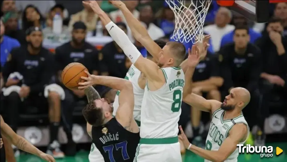 Porzingis reaparece para hacer volar a los Celtics contra Dallas