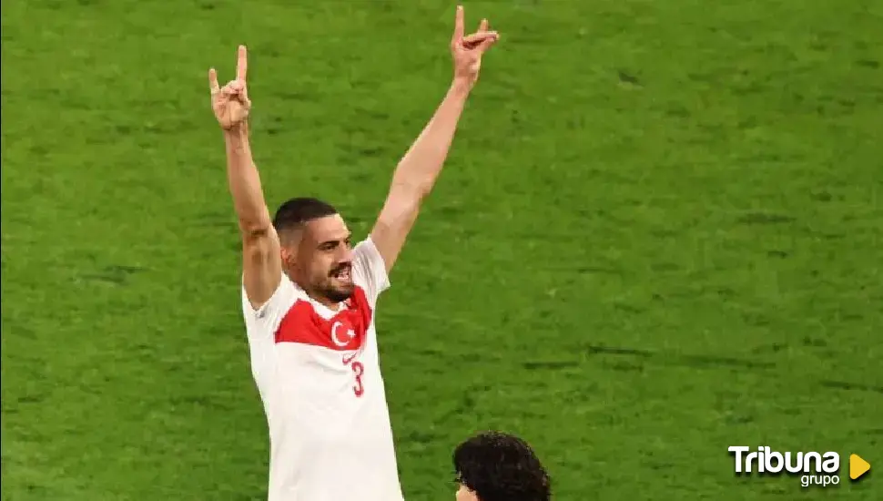 Investigan al futbolista turco Demiral por celebrar un gol con un gesto asociado a la extrema derecha 