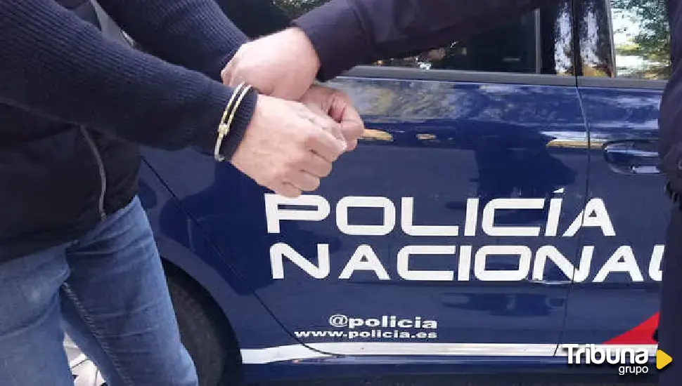 La Policía detiene en Las Delicias a dos hombres como presuntos autores de un robo con fuerza