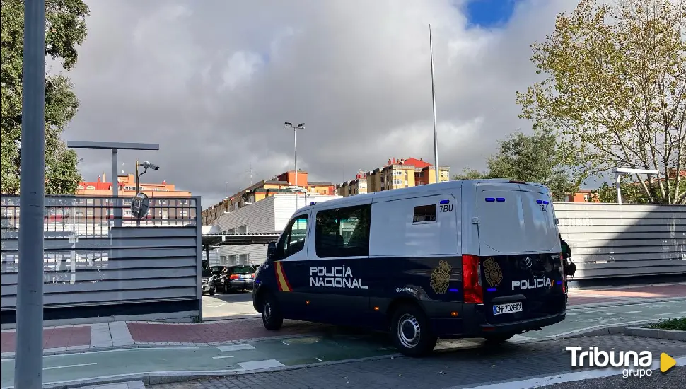 La Policía Nacional de Valladolid detiene a una mujer que se hacía pasar por otra para trabajar en España