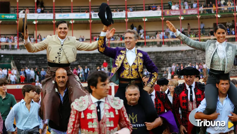 Valladolid despide con honores a una leyenda del toreo a caballo