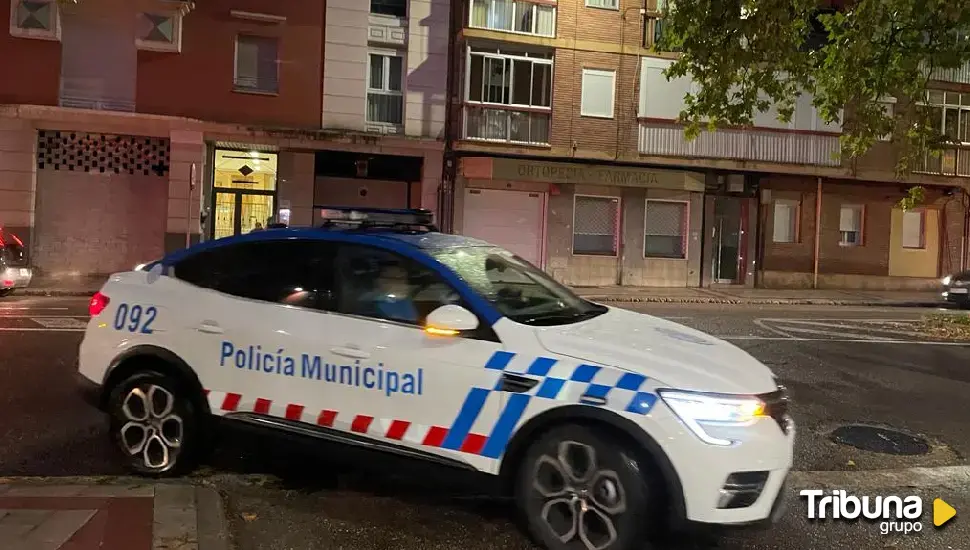 Amenazan a punta de cuchillo a un dependiente en La Rondilla por atender a otro cliente