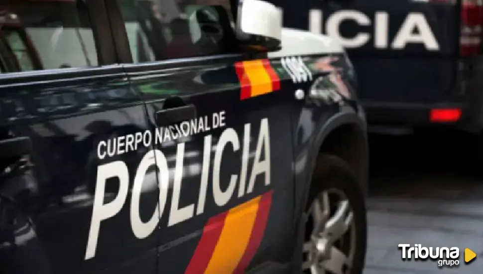 Ingresan en prisión dos hombres tras robar un móvil a golpes