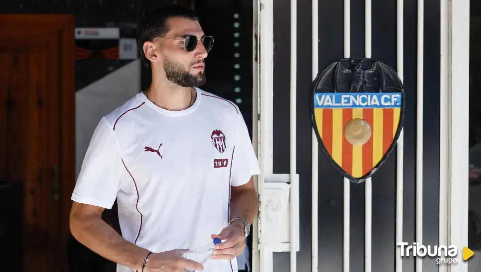 El Valencia abre un expediente a Rafa Mir y anuncia que tomará medidas disciplinarias