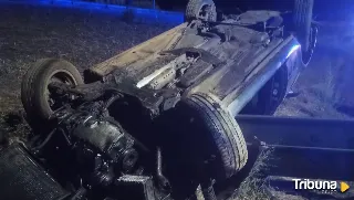 Un herido tras volcar su coche en la A-62