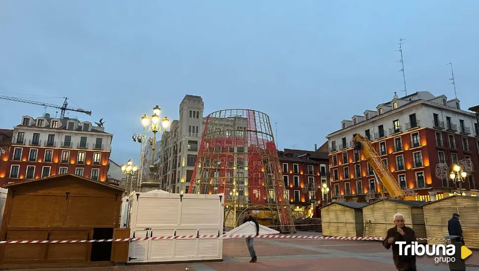 La decoración navideña dice adiós en Valladolid