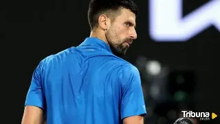 Djokovic abandona tras perder un largo primer set ante Zverev