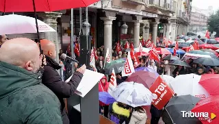 Cerca de 300 personas critican con UGT y CCOO la "forma de actuar" de la oposición en el decreto ómnibus