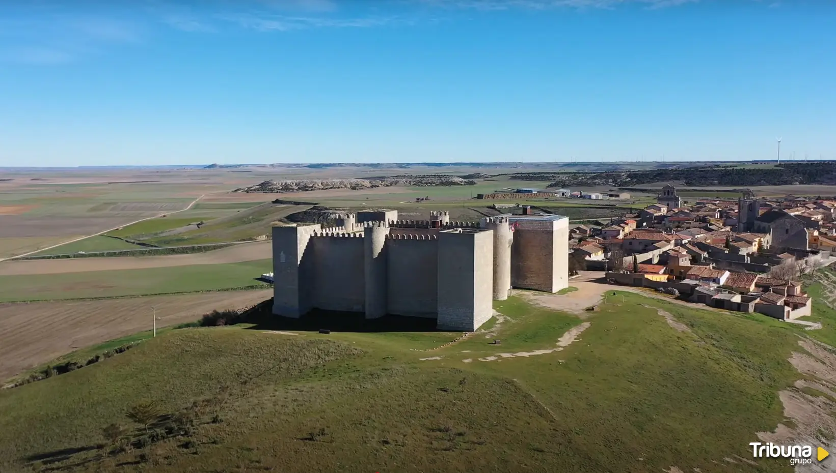 Castillos que hablan (V): Montealegre, la fortaleza invencible que cedió piedra para el Canal de Castilla