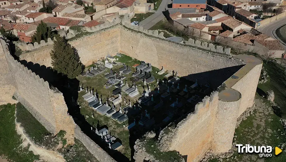 Castillos que hablan (VI): Urueña, la fortaleza que cobija el cementerio