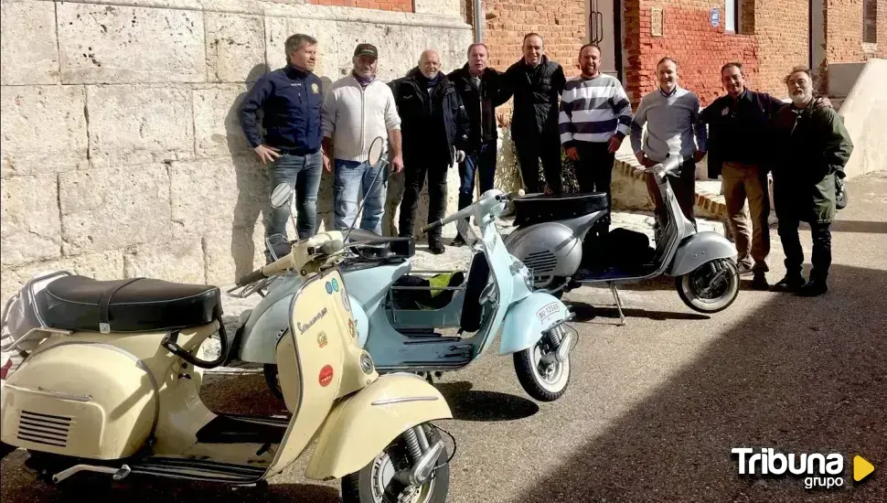 La colección de Vespas arrasadas por la DANA que será trasladada al Museo de la Moto de Esguevillas de Esgueva